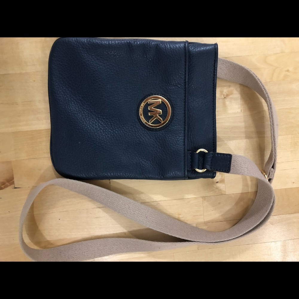 Michael Kors Navy Crossbody Purse
